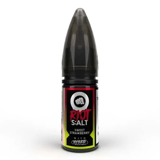 Жидкость Riot Salt Sweet Strawberry 20 mg. 10 ml